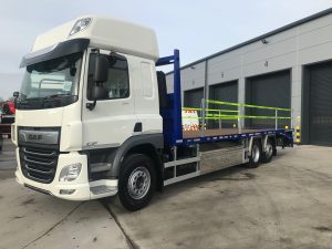front side view of a 2019 daf beavertail truck