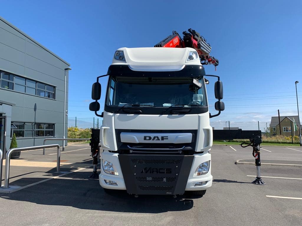 DAF 2020 FASSI With Fly Jib Flatbed Front