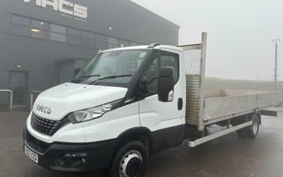 Iveco (2022) 72-180 Dropsided Flat Body