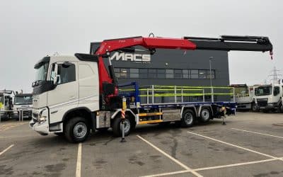 Volvo (2024) FH 8×2 F545 Cheesewedge
