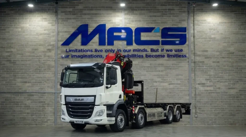 DAF (2022) CF450 8×2 FASSI F365 Cheesewedge £149,950 + VAT