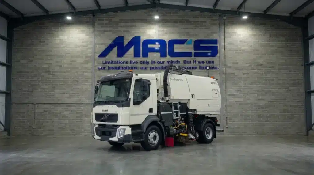 Volvo (2026) FL250 4X2 16T Bucher Sweeper