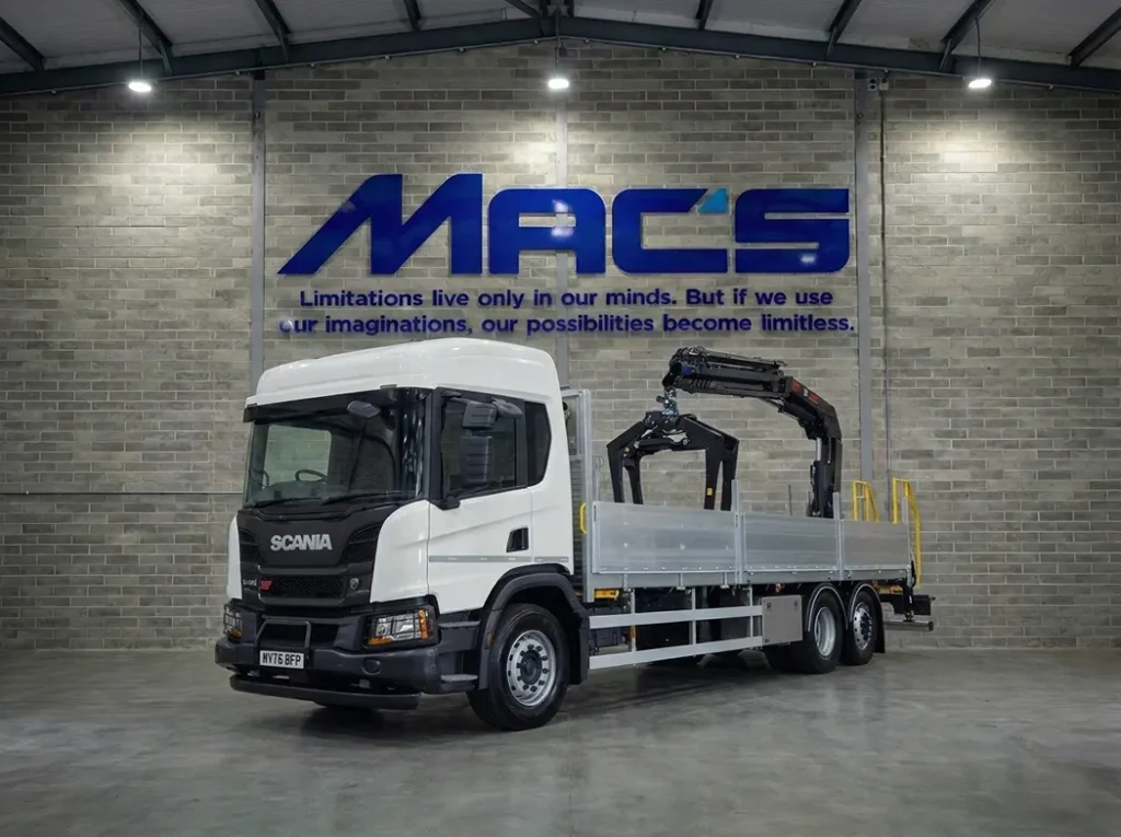 Scania (2026) P320 XT 6×2 26T HIAB 158 Brick Grab
