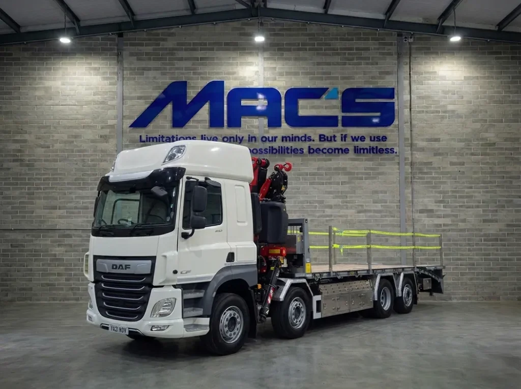 DAF (2021) CF480 8×2 32T Cheesewedge FASSI F400