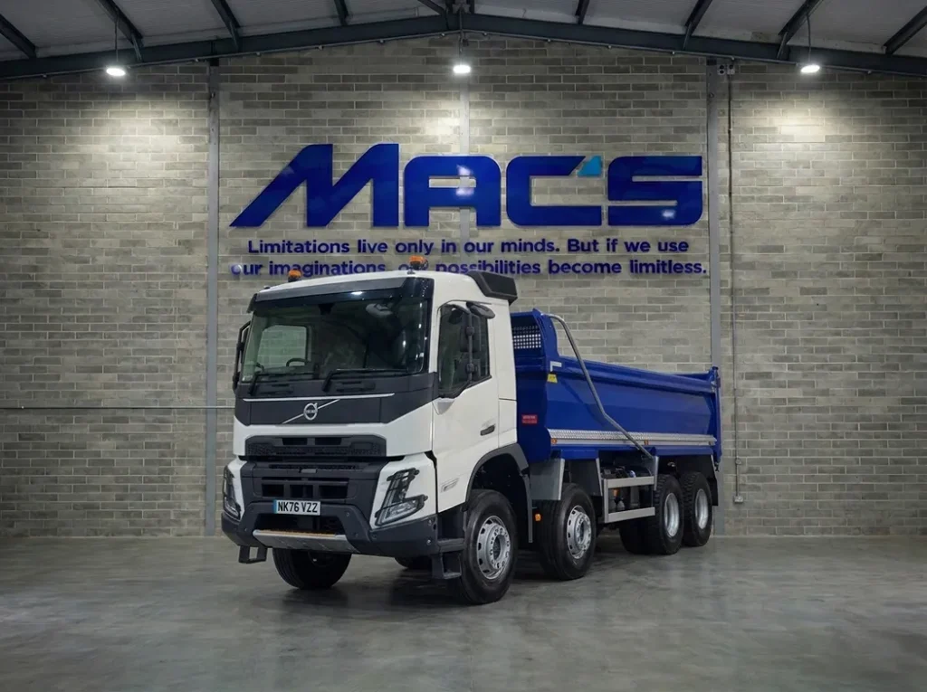 Volvo (2026) FMX 430 8×4 32T Tipper